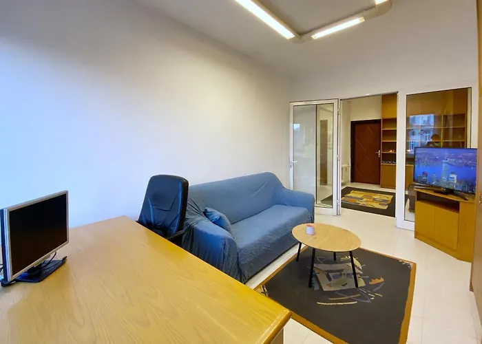 Office Loft アパート ソフィア